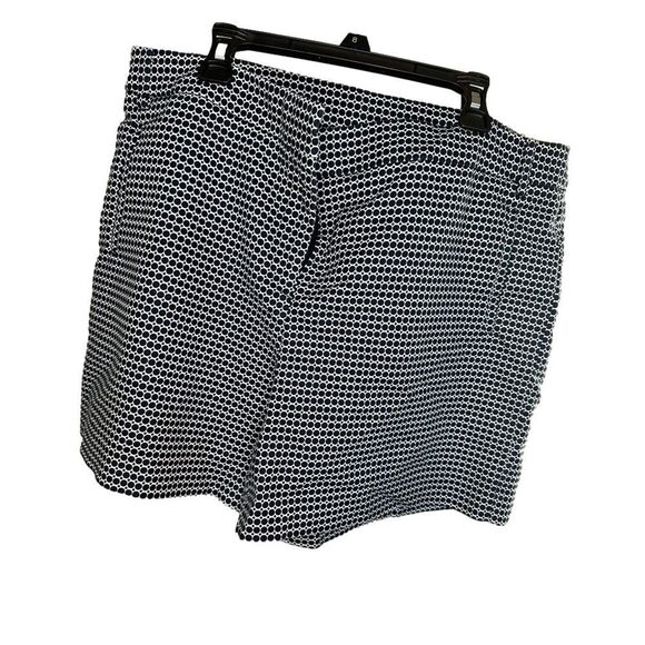 Anne Klein Chino Mom Shorts‎ Size 12 - Picture 2 of 5
